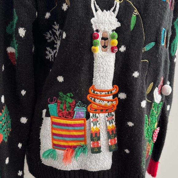 Festive Llama Holiday Sweater size M - Picture 4 of 7